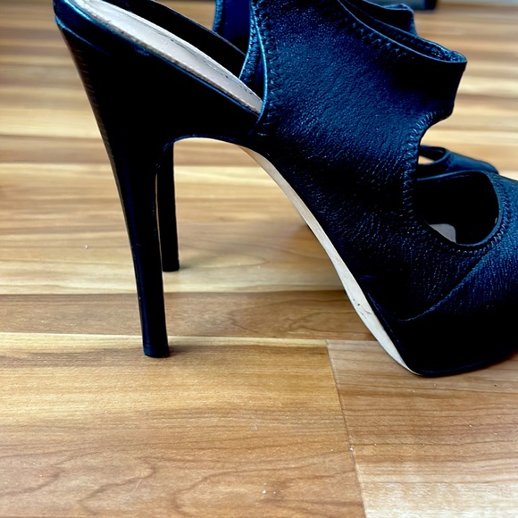 Via Spiga Designer Stilettos - Picture 6 of 6